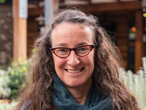 Jo Sunderland